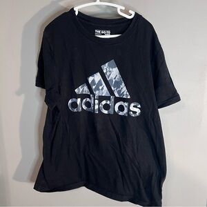 Adidas t-shirt